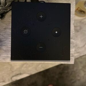 Amazon Fire TV Cube like new works excellent.
